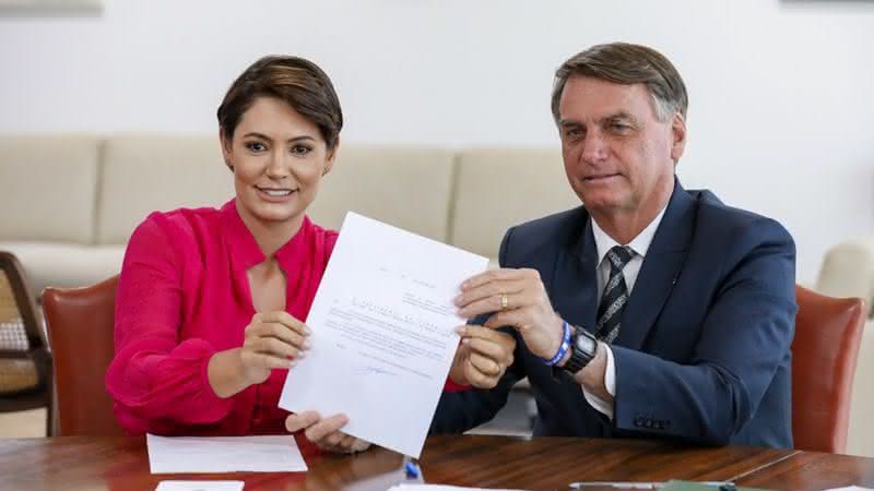 Michelle Bolsonaro quebra o silêncio sobre 'unfollow' de Jair Bolsonaro - Instagram