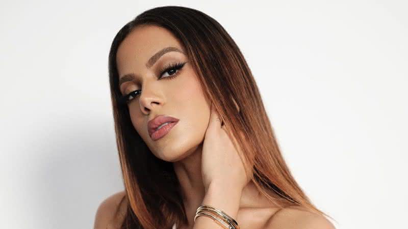 Foto de Anitta em momento íntimo vaza na web e divide opiniões - Instagram