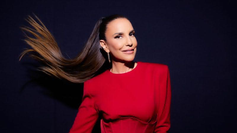 Ivete Sangalo da show de autoestima em vídeo bem humorado: “Precisa ver eu nua” - Instagram