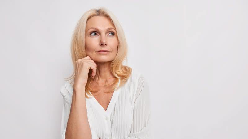 Personal trainer fala sobre importância do exercício físico na menopausa - Freepik