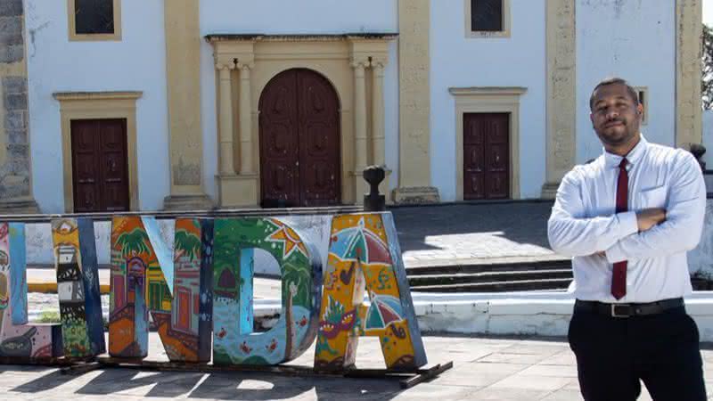 "Escolheram alguém da periferia de Olinda, jovem, que vive a realidade do povo" - Reprodução/Instagram