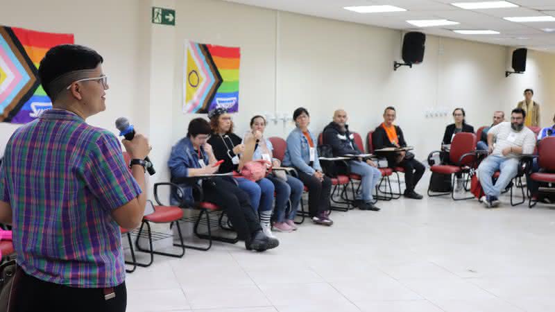 Evento teve como objetivo compartilhar experiências sobre a luta LGBT+ - Divulgação