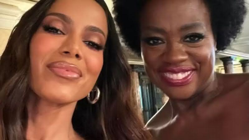 Anitta e Viola Davis em foto publicada pela atriz - Reprodução / Instagram / @violadavis