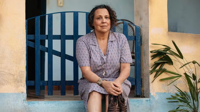 Ana Beatriz Nogueira como Moema em 'Mania de Você' - Divulgação