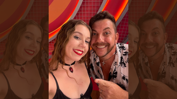 Primeira selfie de Edilberto e Raissa pós eliminação - Divulgação/BBB