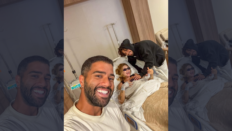 Virginia Fonseca após cirurgias com o marido Zé Felipe e amigo Hebert Gomes - Arquivo pessoal/Instagram