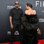 Kanye West e Bianca Censori no tapete vermelho