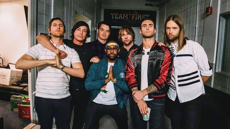 Baixista do Maroon 5 deixa a banda - Instagram