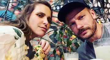 Rodrigo Hilbert e Fernanda Lima cozinham juntos e viram meme na web - Instagram