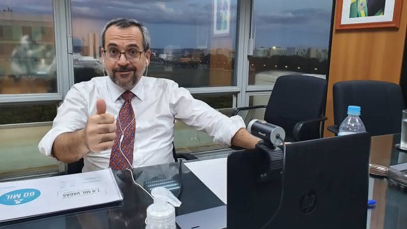 Abraham Weintraub anuncia demissão do Ministério da Educação - Instagram