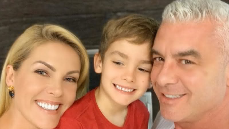 Alexandre Correa revela como é cuidar do filho na hora de dormir - Instagram