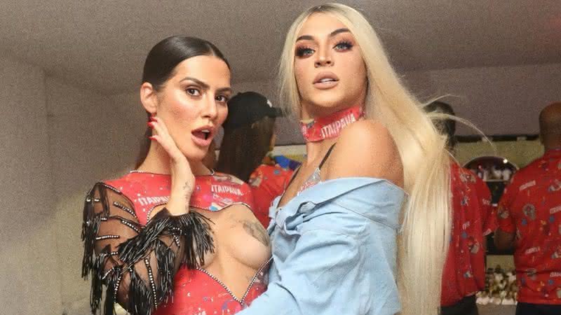 Aṕos ter rede social hackeada por Pabllo Vittar, Cleo posa ao lado da cantora - Instagram