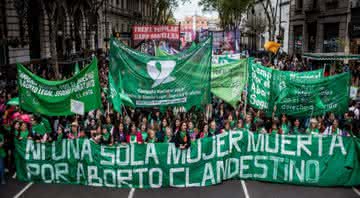 Aborto legal: Grupo de mulheres ajuda brasileiras a abortarem em cidades que aprovaram a legalização - Divulgação