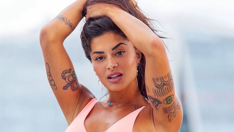 Aline Riscado quebra a web com corpão - Instagram