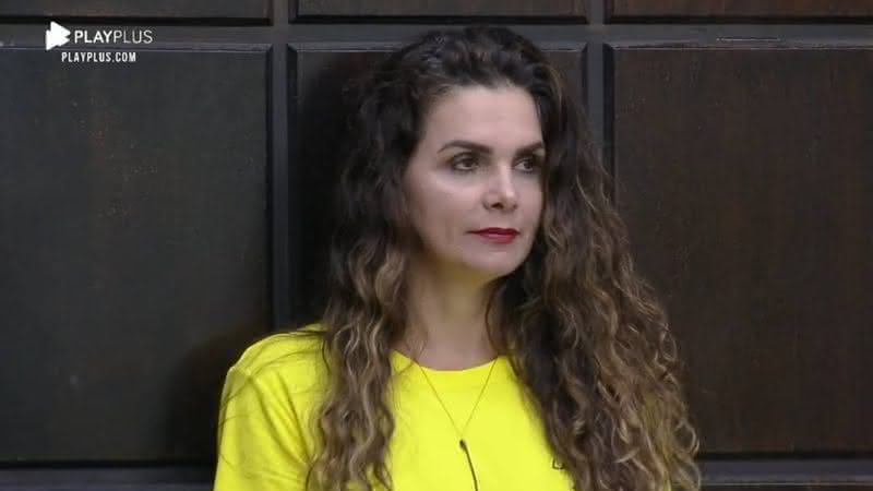 A Fazenda 12: Luiza Ambiel convoca reunião para falar com peões - Instagram