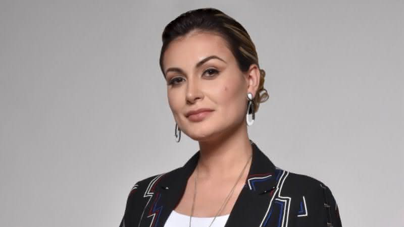 Andressa Urach anuncia noivado - Instagram