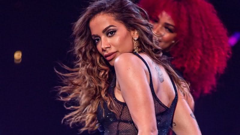 Anitta ganha baita elogio de Gracyanne Barbosa - Instagram