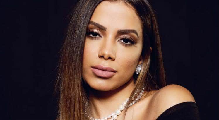 Anitta tem número de telefone vazado e questiona: "Quem será que vazou?" - Instagram