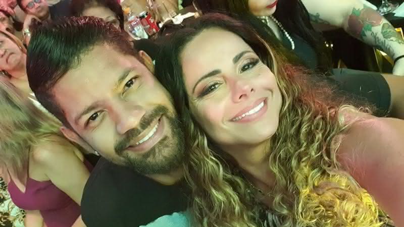 Viviane Araújo compartilha clique ao lado do namorado e encanta seguidores - Instagram