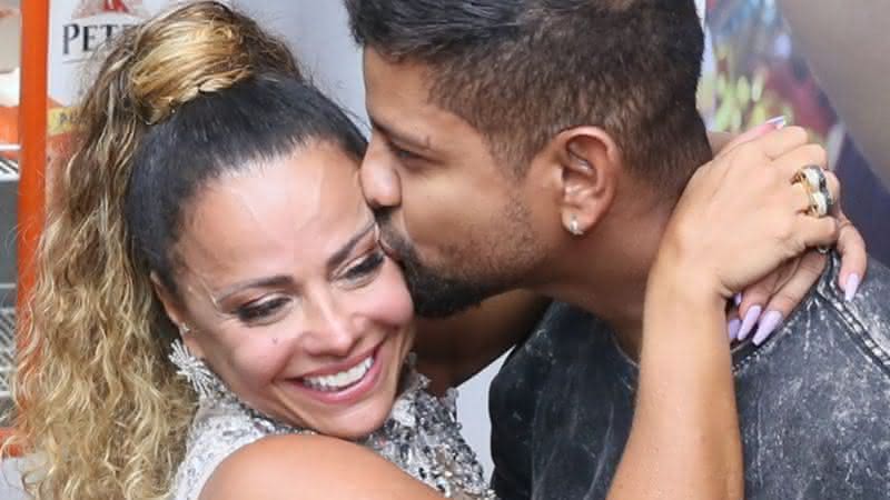 Viviane Araujo posa ao lado do namorado e encanta - Instagram