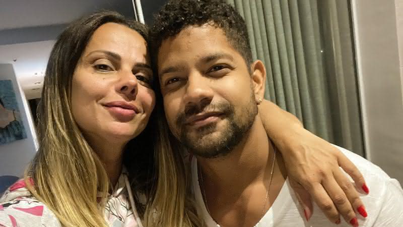 Viviane Araújo ganha surpresa do namorado - Instagram