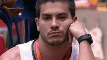 Web detona postura de Arthur Aguiar no 'BBB 101' - Gshow