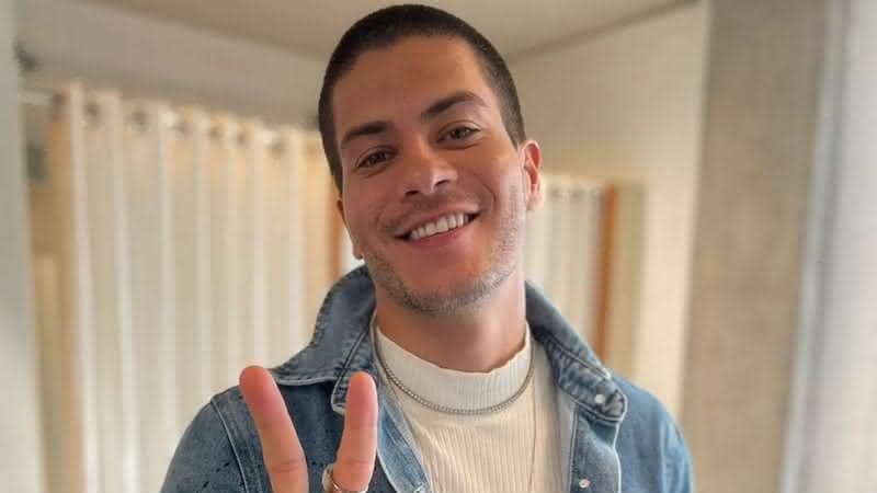 Arthur Aguiar fala sobre sumiço nas redes sociais; Entenda - Instagram