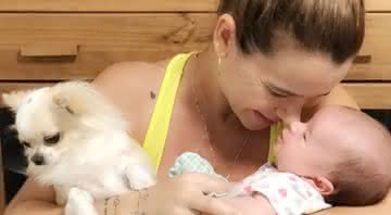 Dany Bananinha celebra dois meses da filha - Instagram