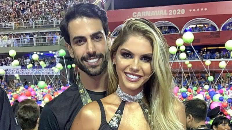 Em seu Instagram, Bárbara Evans celebrou 2 anos de união ao lado do noivo e se declarou - Instagram