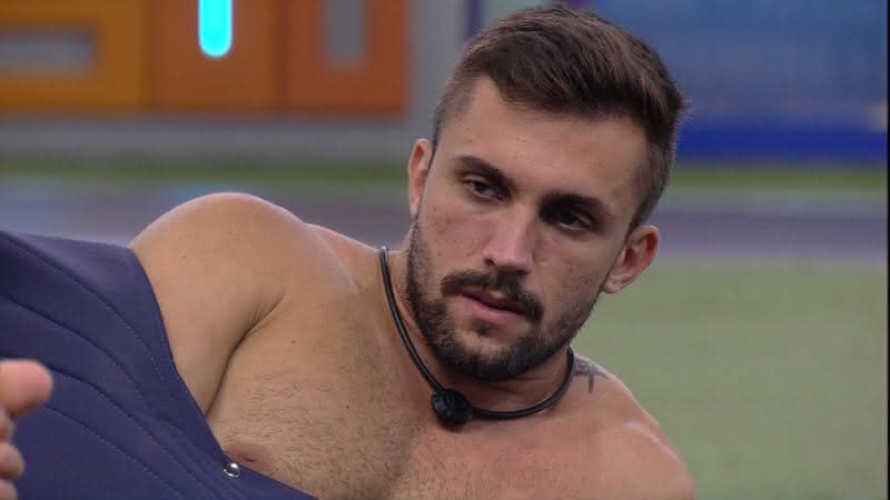 BBB21: Arthur critica atitudes de sister - Gshow