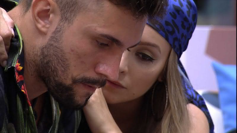 Carla Diaz e Arthur discutiram mais uma vez - Reprodução/Globoplay