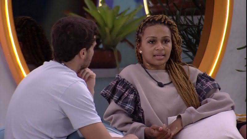 BBB22: Natália comenta sobre postura de brother: "Se faz de sonso" - Gshow