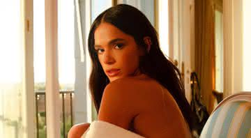 Bruna Marquezine rebate críticas após usar look transparente - Instagram