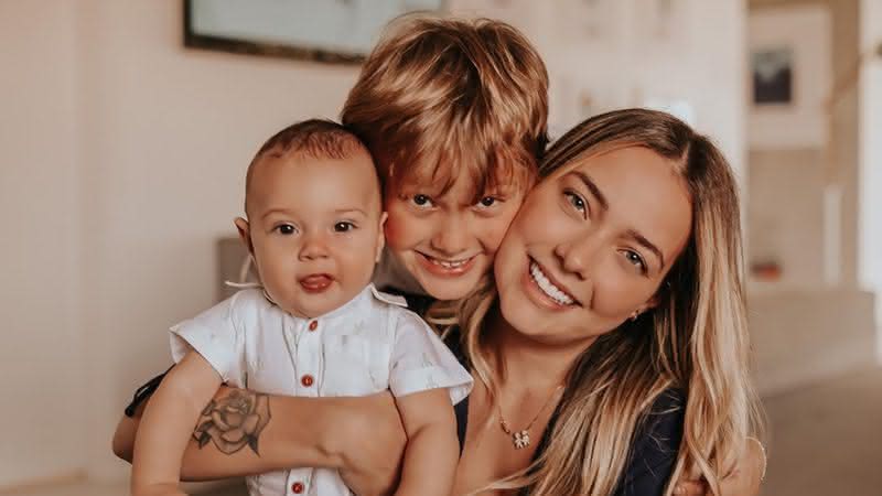 Carol Dantas compartilhou clique fofíssimo dos filhos e encantou os seguidores - Instagram