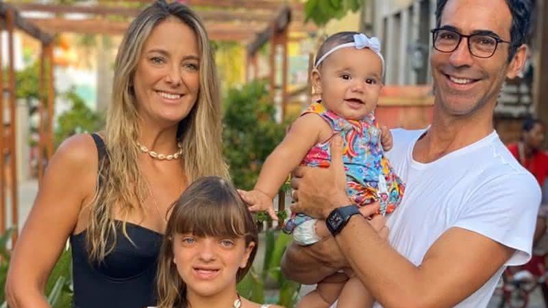 Nos Stories do Instagram, Ticiane Pinheiro flagrou um momento relaxante das herdeiras - Instagram