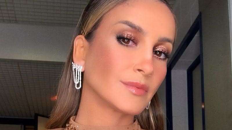 Em seu Instagram, Claudia Leitte posou de biquíni e encantou os seguidores com o corpão - Instagram