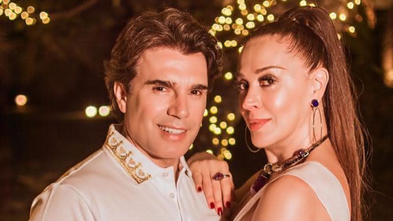 Claudia Raia posa ao lado do marido e encanta - Instagram