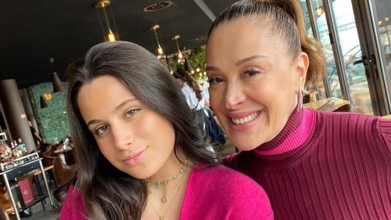 Em seu Instagram, Claudia Raia compartilhou vídeo dançando com a herdeira, Sophia, e encantou os seguidores - Instagram