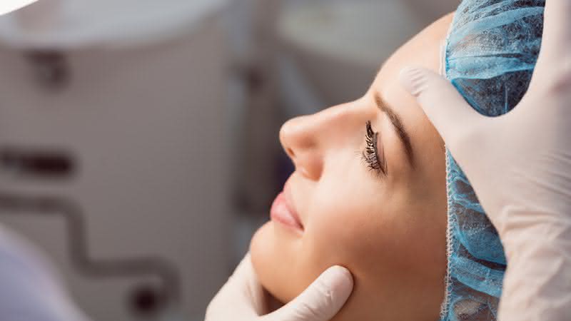 Rinoplastia não é tudo igual: Especialista aponta diferentes tipos do procedimento que modifica o nariz - Freepik