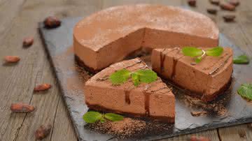 Cheesecake de chocolate (Imagem: Olyina V | Shutterstock)