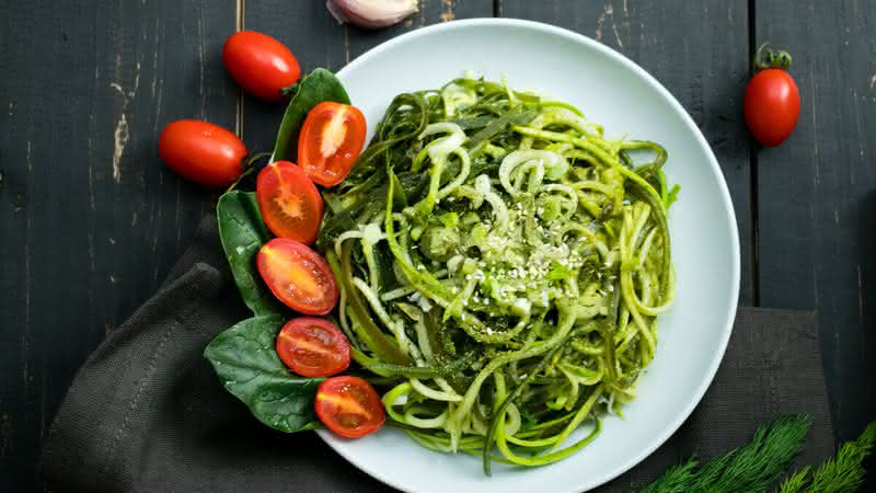 Macarrão de abobrinha (Imagem: Shutterstock)