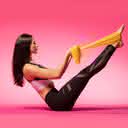 Ginástica localizada promove o fortalecimento muscular (Imagem: Shutterstock)