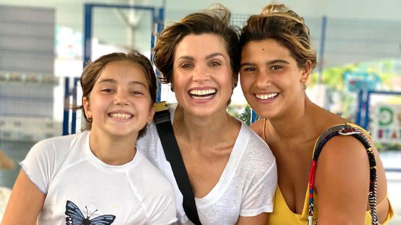 Flávia Alessandra compartilha clique ao lado das filhas e encanta seguidores - Instagram