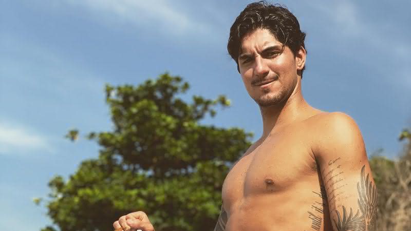 Gabriel Medina ganha elogio da namorada, Yasmin Brunet - Instagram