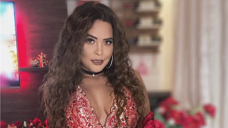 Geisy Arruda exibe detalhes de massagem no bumbum - Instagram