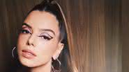 Giovanna Lancellotti sensualiza com biquíni vermelho - Instagram