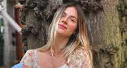 Giovanna Ewbank posa ao lado de Titi em poses iguais - Reprodução/ Instagram