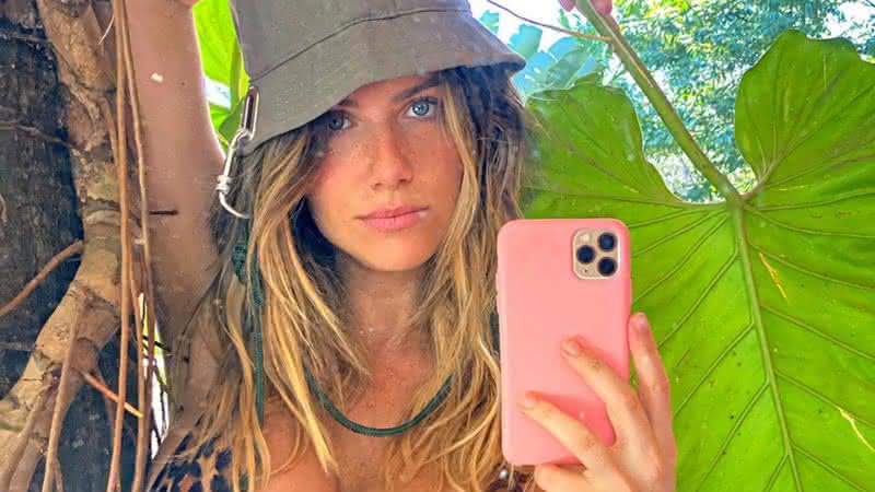 Fofura pura! Giovanna Ewbank se enconta com Zyan usando sua mão de chupeta - Reprodução/ Instagram