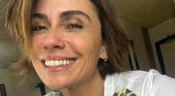 Aos 43 anos, Giovanna Antonelli surge com biquíni azul royal e boa forma encanta seguidores - Instagram