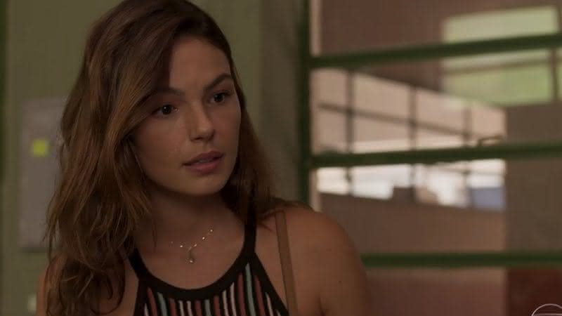 Betina reata namoro com Magno e enfrenta o desprezo de Brenda - TV Globo